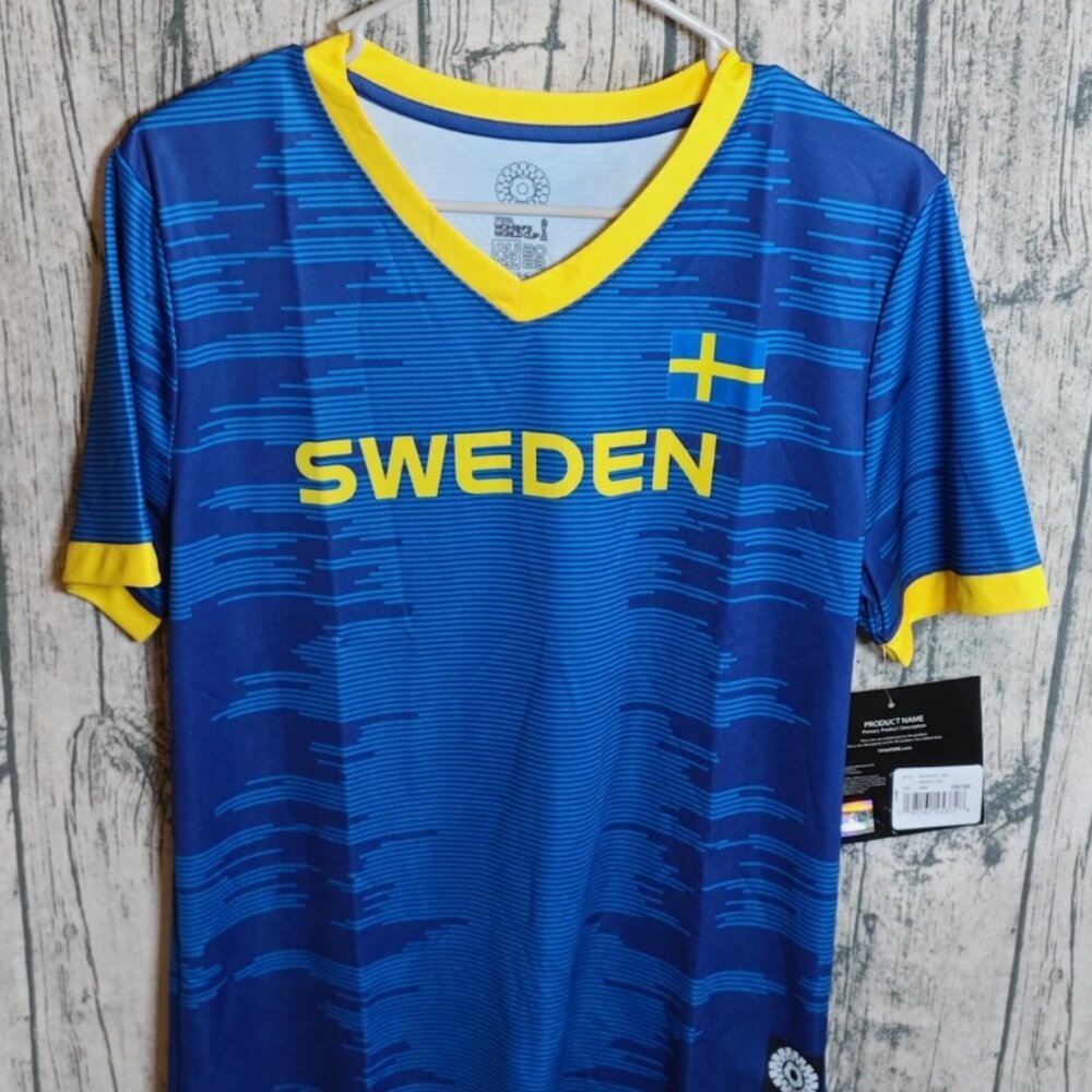 Sweden Women's FIFA 2023 World Cup Women's Fan Shirt Top by Outerstuff Size M